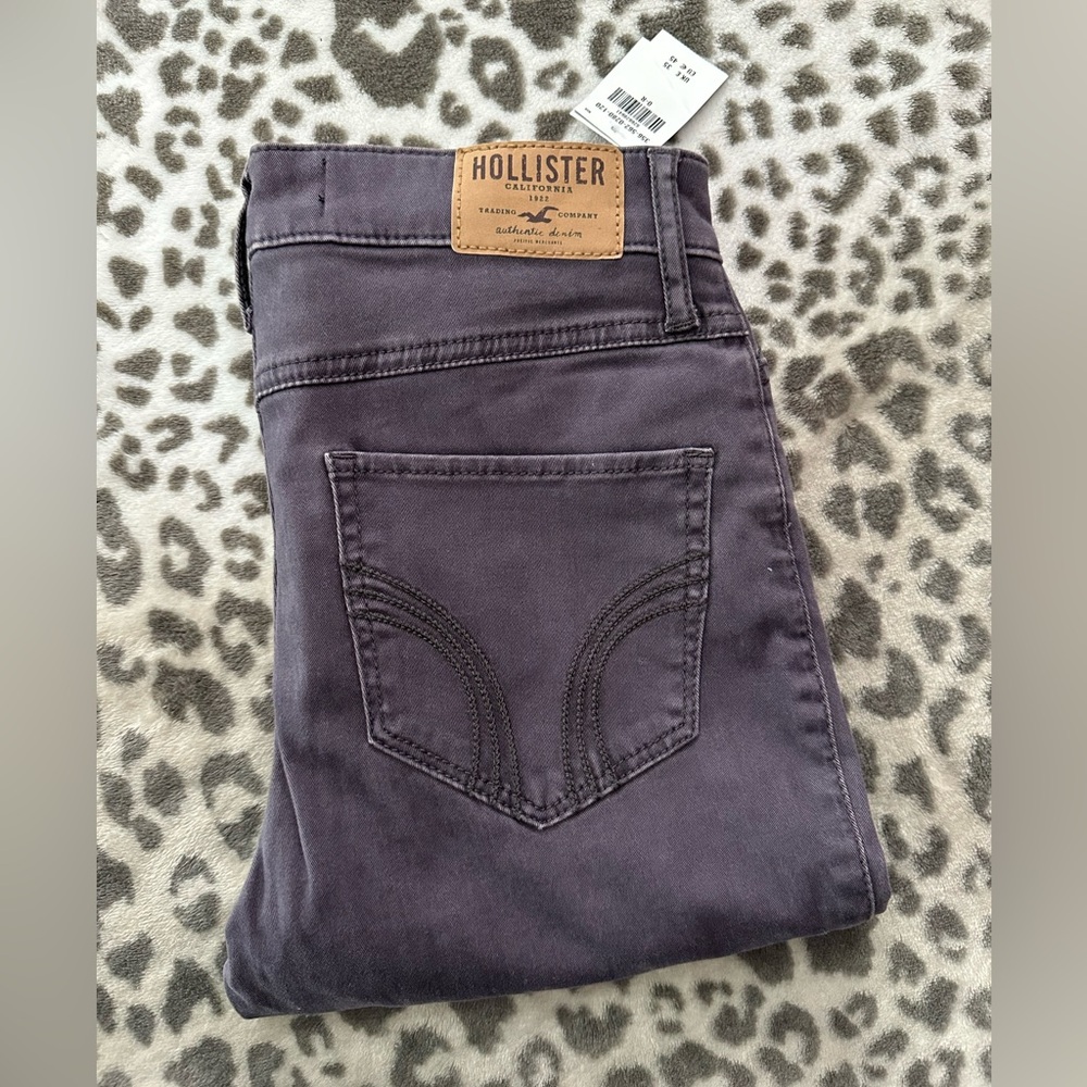 Hollister Crop High Rise Fray Bottom Pants in Gray Purple Size 0 24W